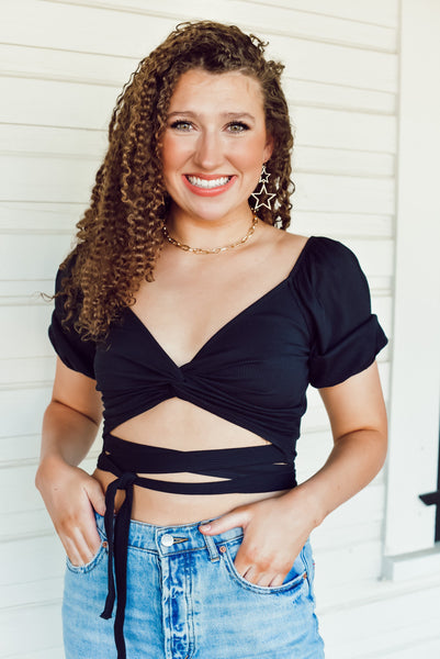 Make This Moment Last Black Crop Top – Three Cords Boutique